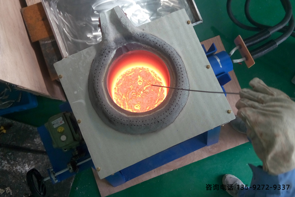 铜熔化炉-全方位自动?；は低?></div>
          <div   id=