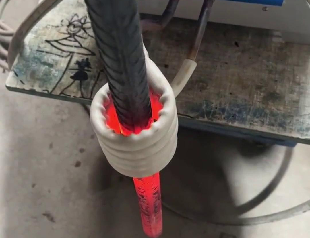 高频感应加热设备在局部退火中的应用优势和热弯工艺中的创新应用(图1)