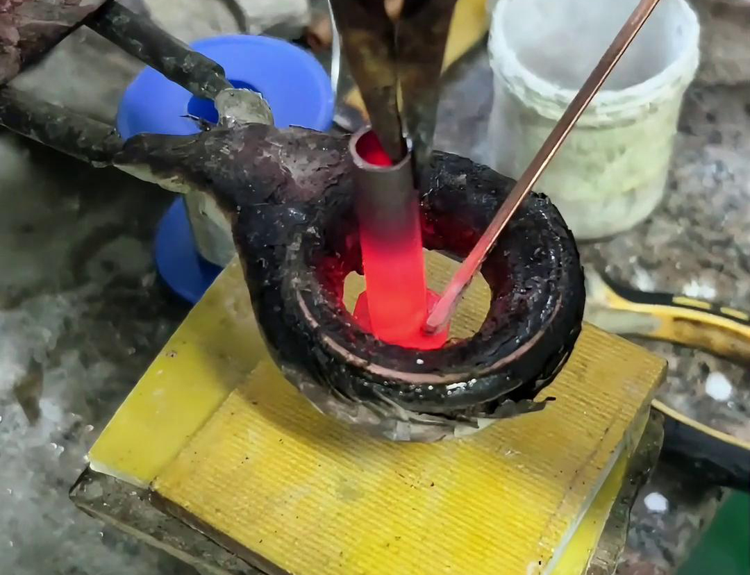 铜管焊接不用愁，高频焊机来解忧