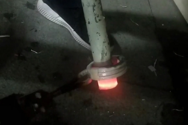 高频感应加热设备-通过电子管实现高频振荡